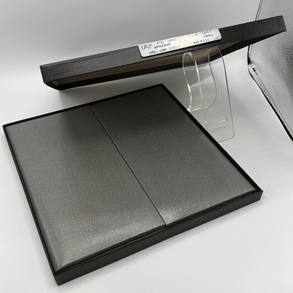 TAP 8 WAY PHOTO FOLIO SNAKE PRINT WITH BLACK AND SILVER BRAND NEW IN BOX - Picture 6 of 11